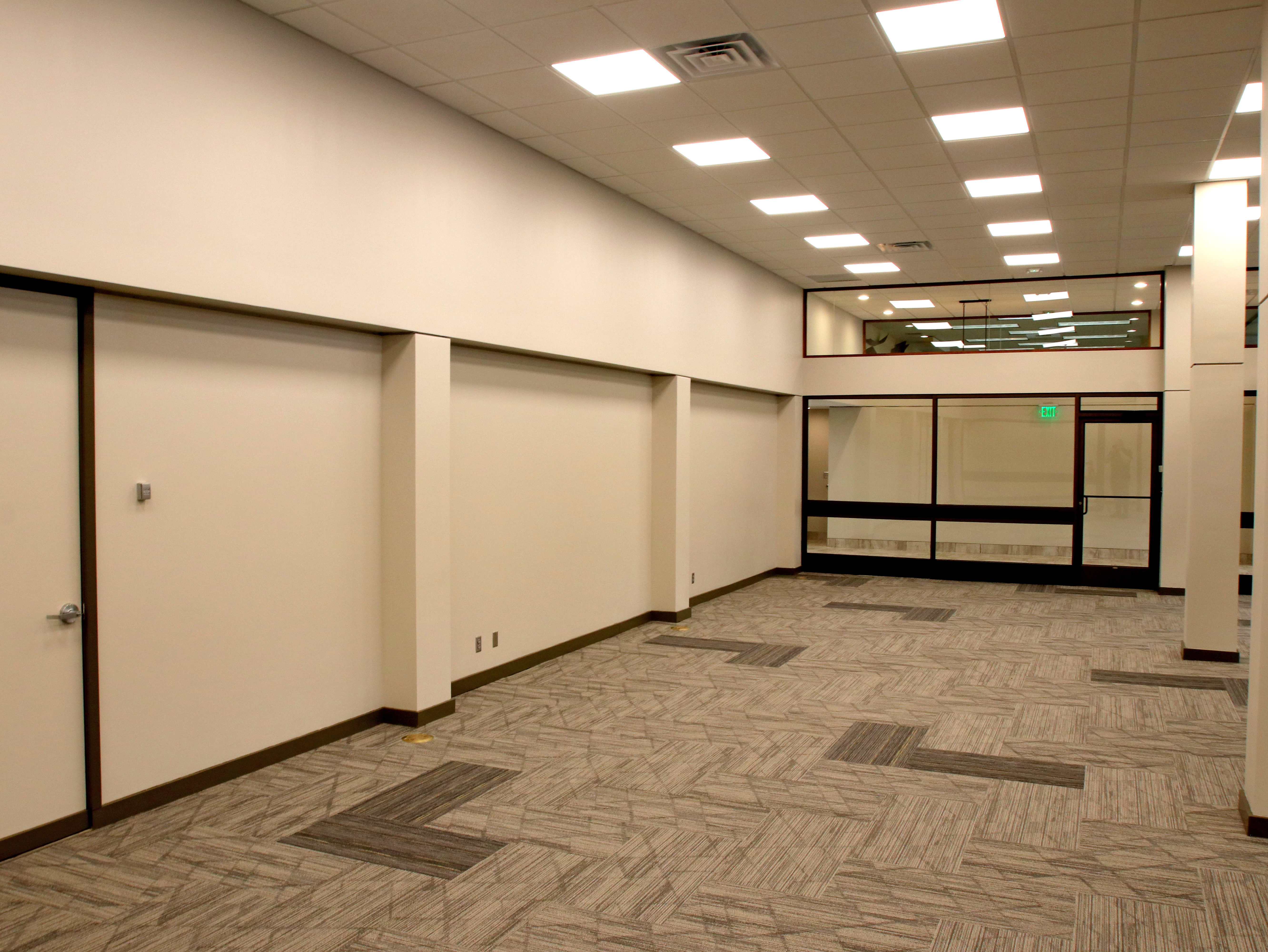 1st Floor Suite Looking Toward Lobby